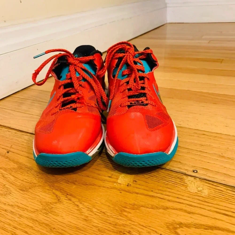 2012 Nike Lebron 9 IX Low Liverpool Football Club - Picture 12 of 13